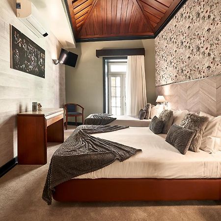 Galeria Suite Hotel 阿威罗 外观 照片