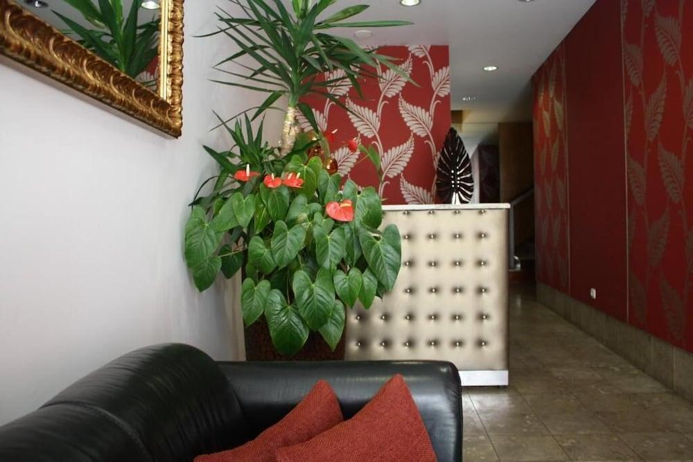 Galeria Suite Hotel 阿威罗 外观 照片
